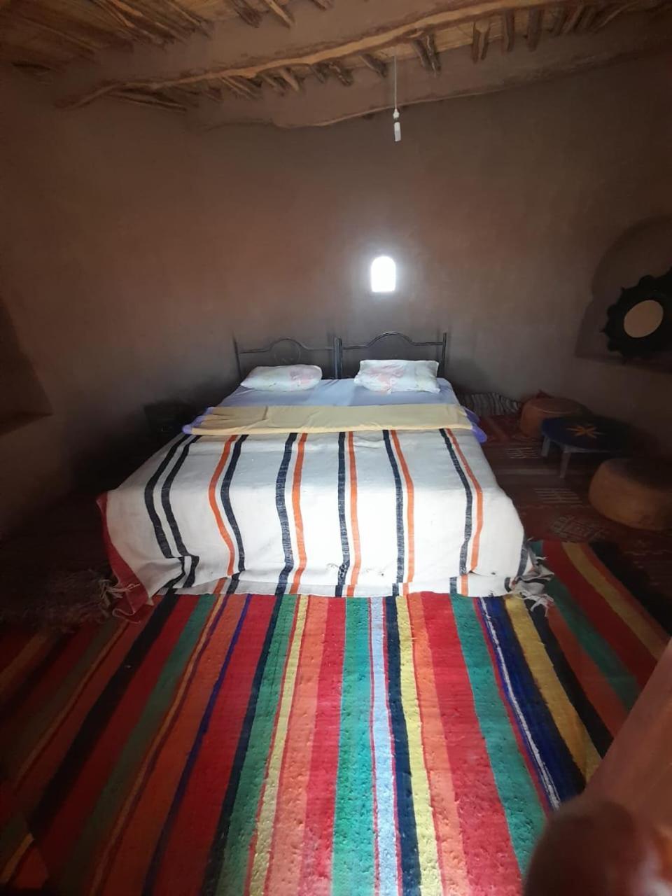 Camp Iguidi Tours Bed and Breakfast M'Hamid Exteriör bild