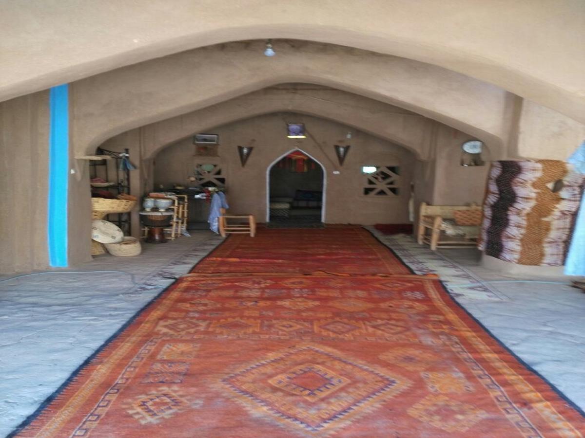 Camp Iguidi Tours Bed and Breakfast M'Hamid Exteriör bild